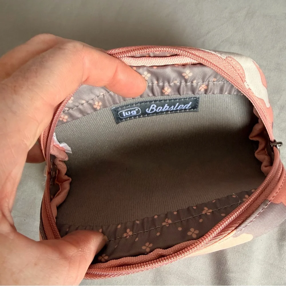 Lug Bobsled Zippered eyeglass case in pink camo